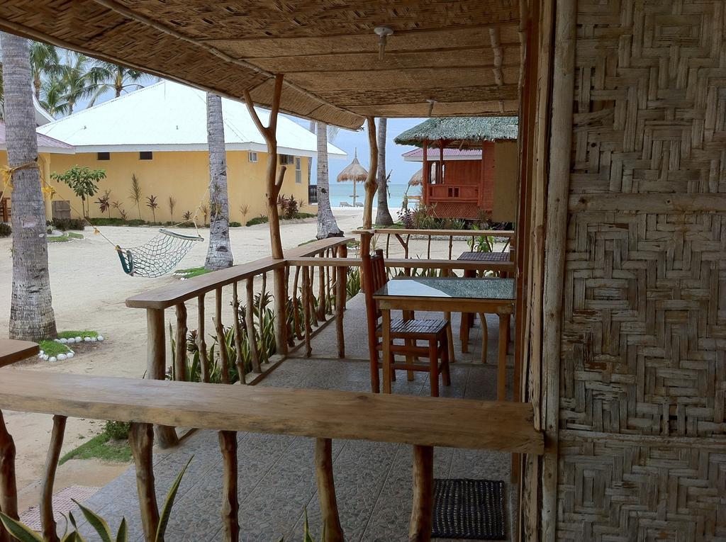 Beach Placid Resort And Restaurant Santa Fe  Room photo