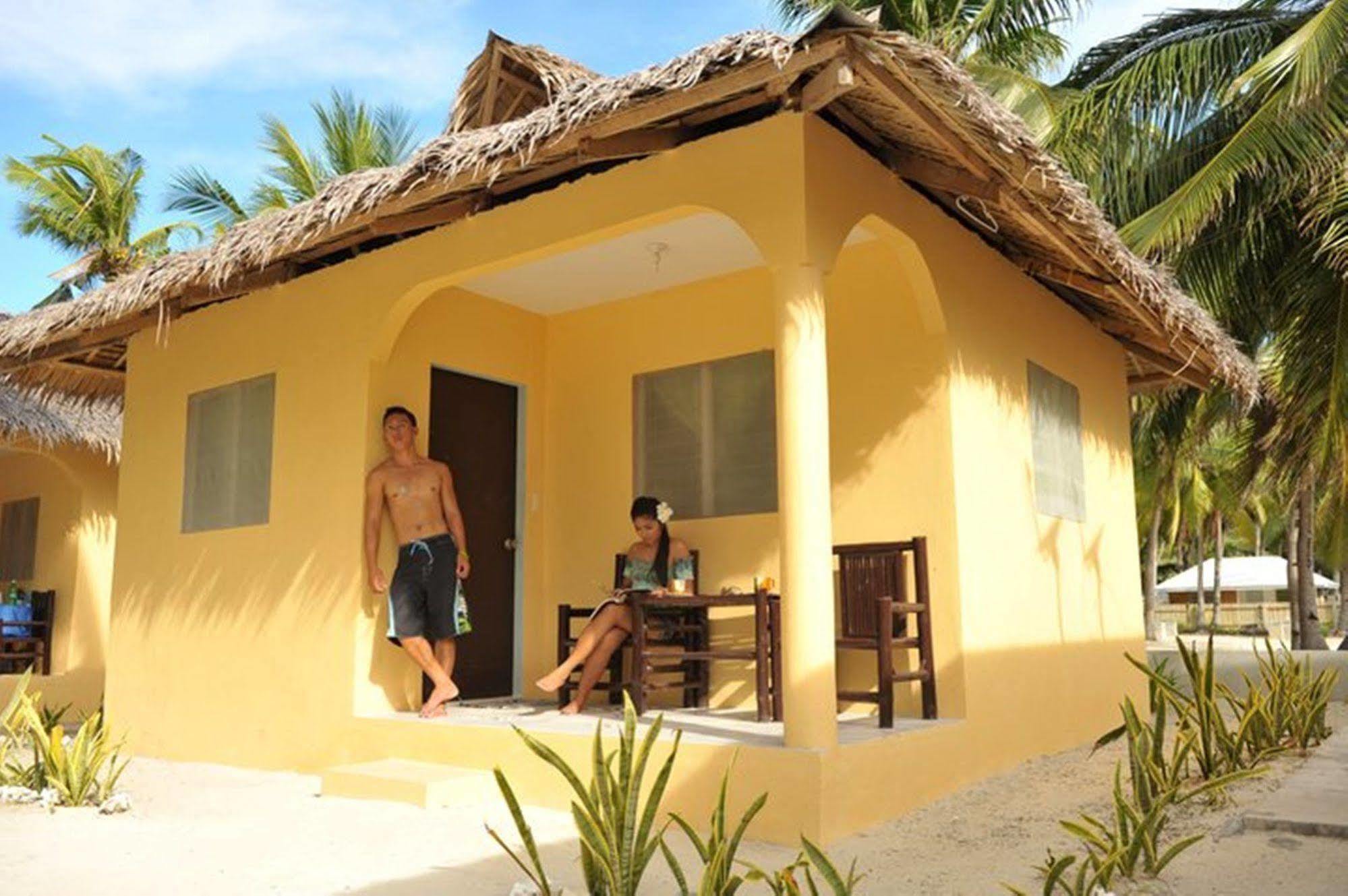 Beach Placid Resort And Restaurant Santa Fe  Exterior photo